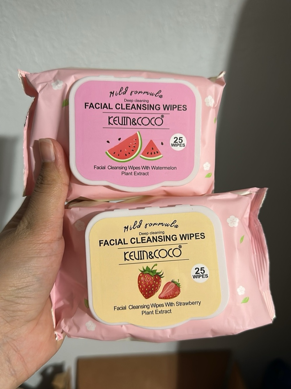 2-pack Facial Cleansing Wipes – Pink Watermelon & Yellow Strawberry Packs